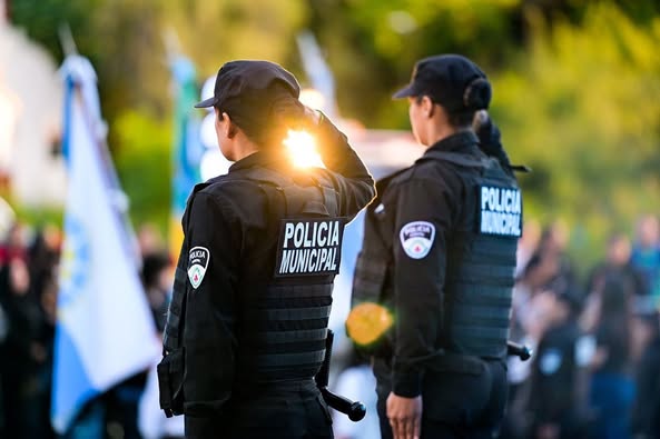 NOTICIAS ESCOBAR:Cinco meses de la Policía Municipal: más de 500 personas aprehendidas